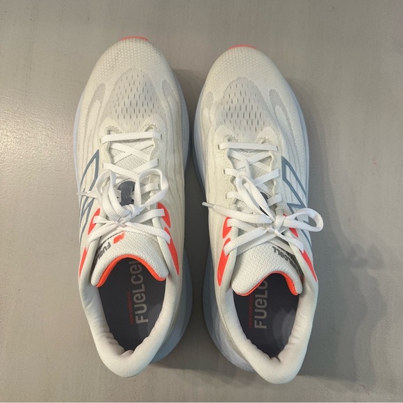 New Balance Women’s FuelCell Foam Walker Elite Walking Shoes Sz 11 GUC - Picture 2 of 13
